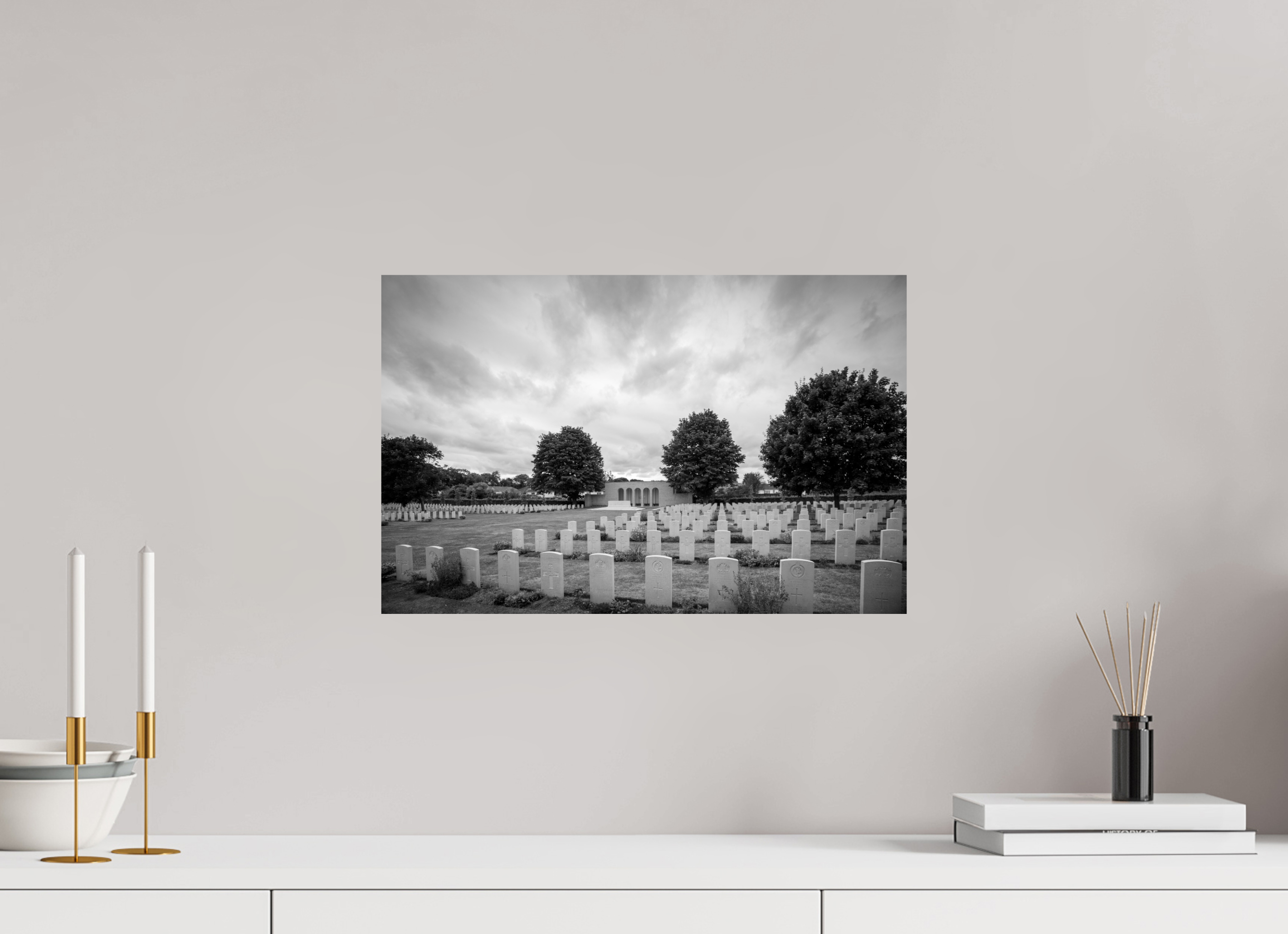 46,5 x 30 cm, Tirage photo sur papier baryté noir et blanc Still on Parade