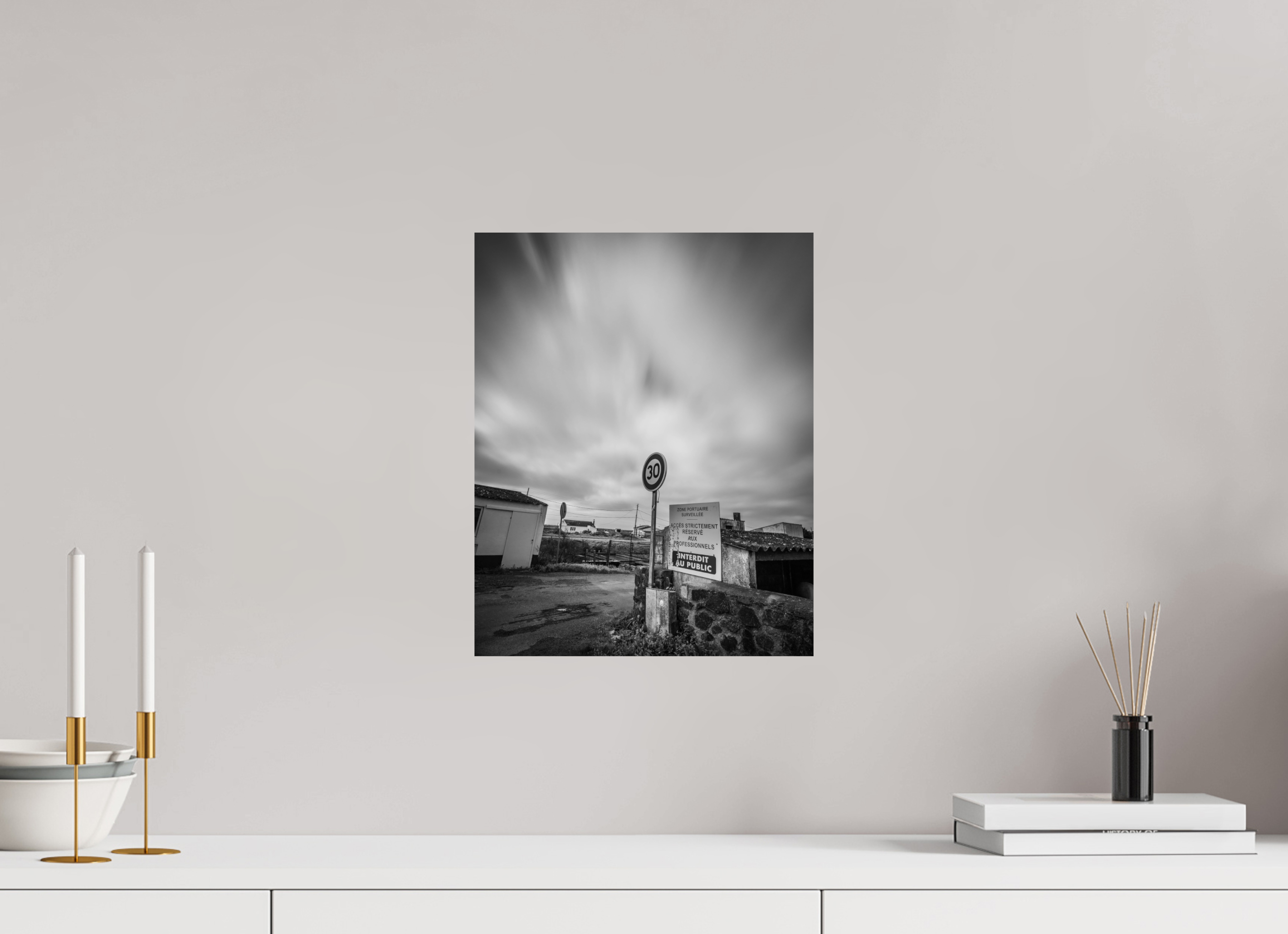 30 x 37,5 cm, Tirage photo sur papier baryté noir et blanc Coastal Sky, Vendée