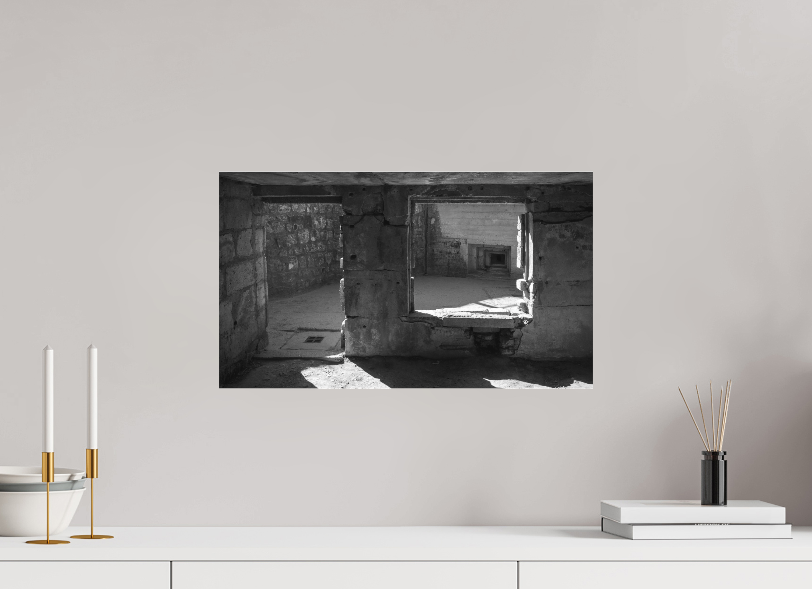 51,7 x 30 cm, Tirage Ilford noir et blanc sous Plexi Doorways