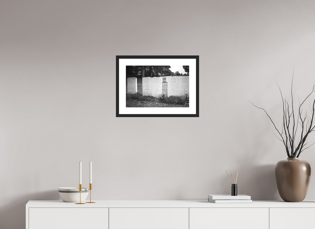 45 x 30 cm, Framed Black and White Photo Paper Baryté A Crew